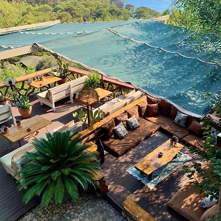 Bamboo Bungalow With Sea View In Kabak Bay, Oeluedeniz Fethiye Kültér fotó